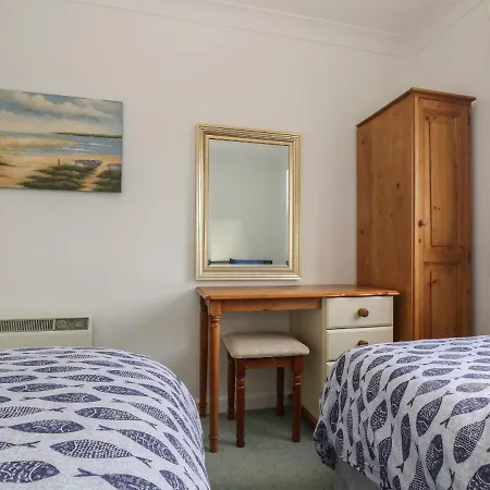 Holiday home Robinswood *